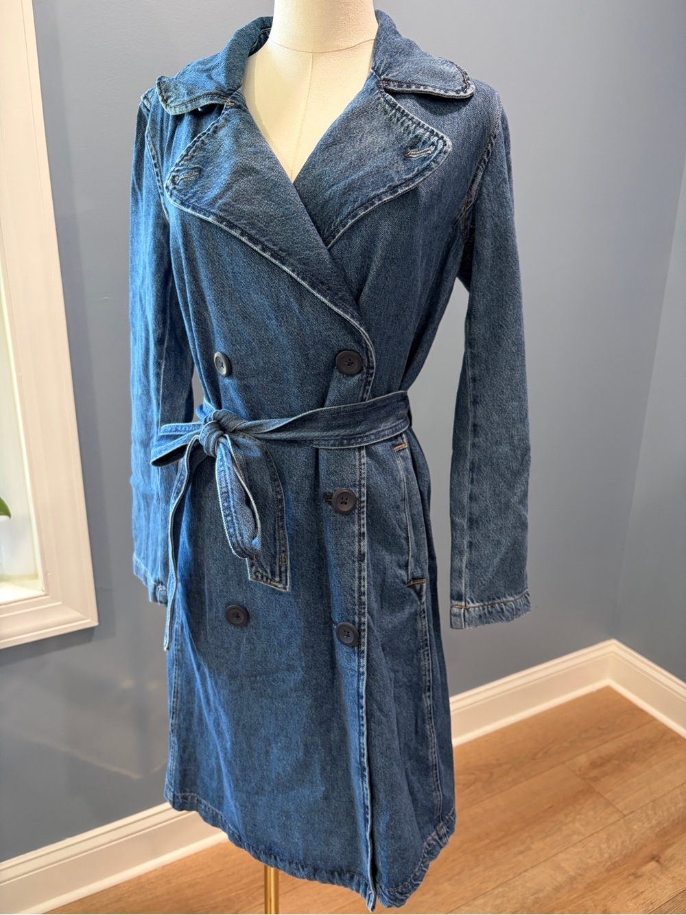 GAP Denim Belted Trench Coat Jacket Small Dark Wash NWT Chambray - Picture 2 of 9